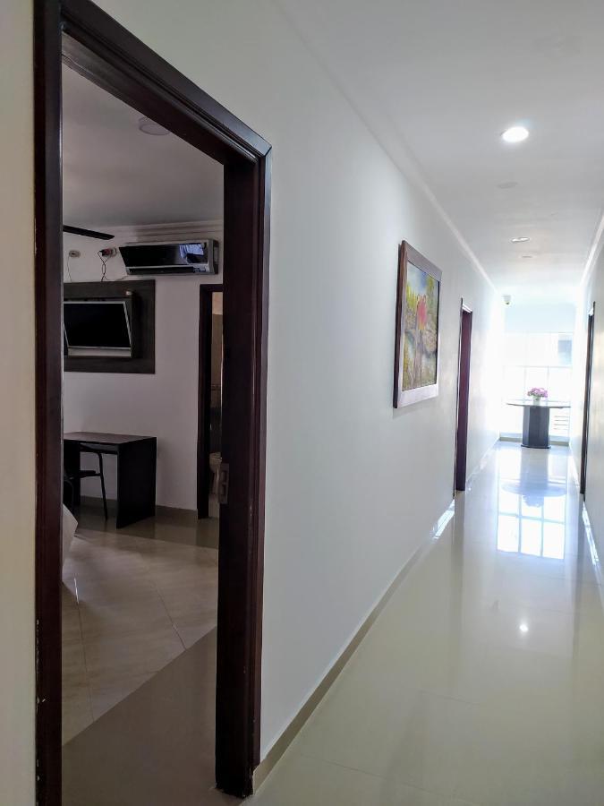 Hotel La Casa 1 Monteria Bagian luar foto